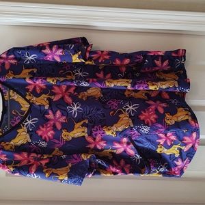 Lion King Scrub top XXL